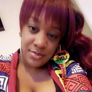 Meet your Posher, Kendra